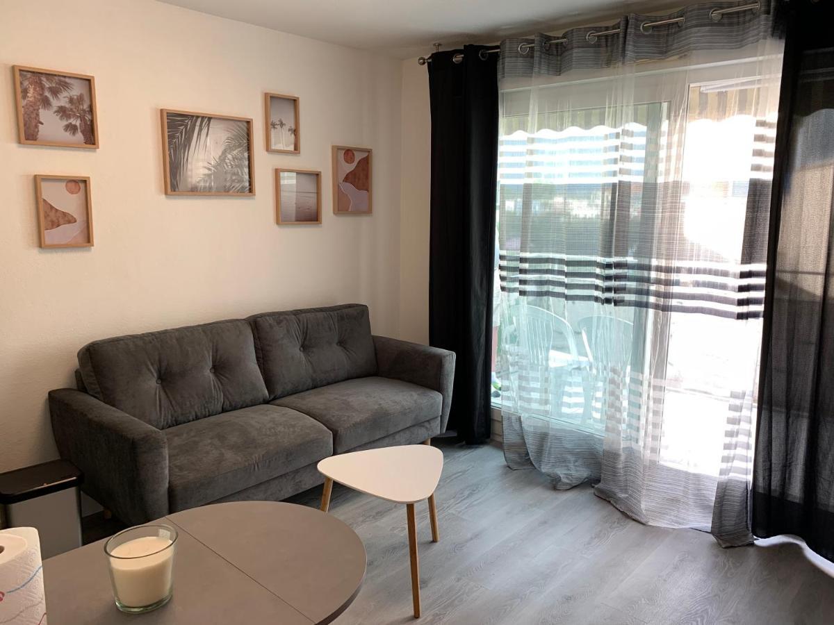 Ferienwohnung Charmant F1 Centre Mandelieu Avec Piscine Exterior foto